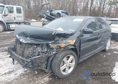 2012 Toyota Camry Se z USA, uszkodzony, nr VIN 4T1BF1FK3CU126416